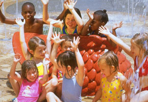 Kids splashing in Island Park